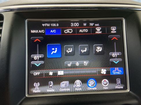 Used 2015 Jeep Grand Cherokee Overland image 17