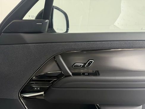 New 2025 Land Rover Range Rover Sport Dynamic SE image 19