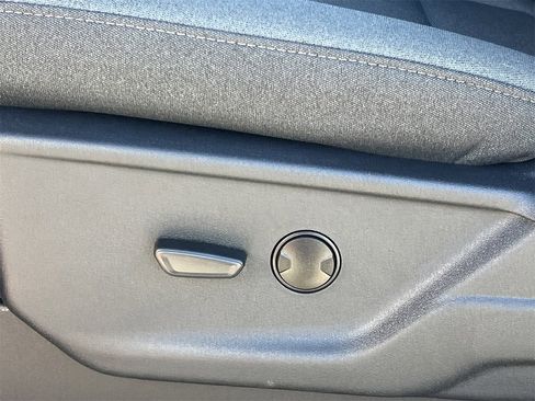 New 2026 Ford F250 XLT w/ XLT Premium Package image 19