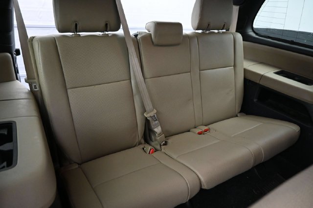 Used 2018 Toyota Sequoia Platinum AWD/4WD image 11