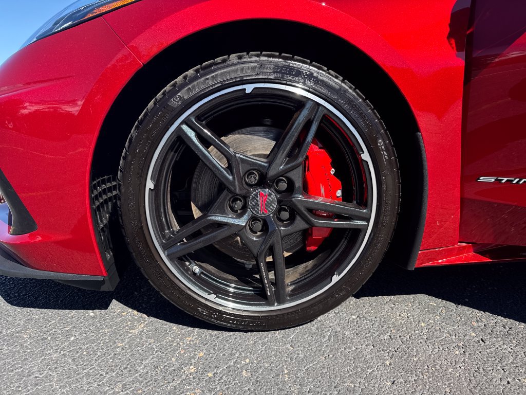 Used 2021 Chevrolet Corvette Stingray Preferred Cpe w/ Z51 Performance Package RWD image 23