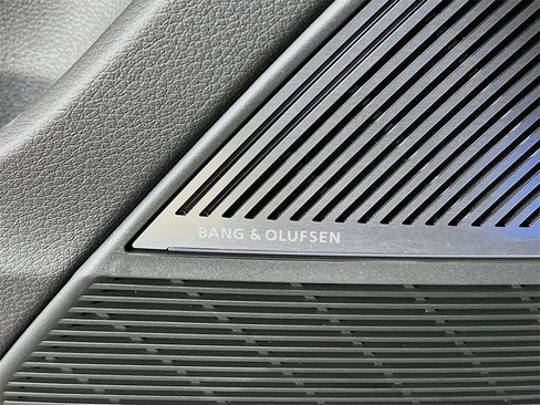 New 2026 Audi Q8 Prestige image 20