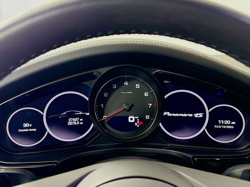 Certified 2023 Porsche Panamera 4S image 16