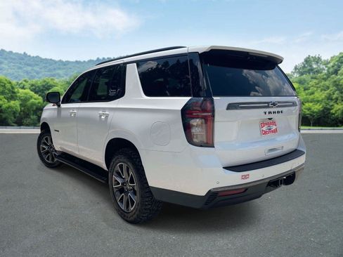 Used 2022 Chevrolet Tahoe Z71 w/ Luxury Package AWD/4WD image 24