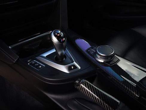 Used 2018 BMW M4 Coupe RWD image 23