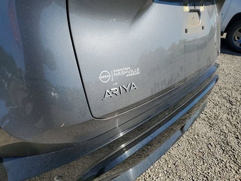 Used 2025 Nissan Ariya FWD image 14