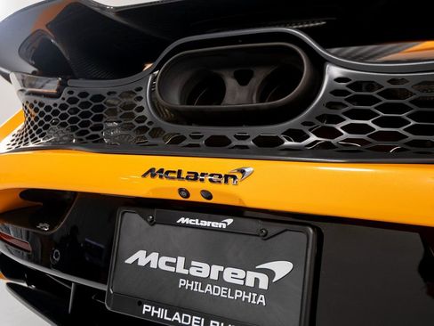 Used 2024 McLaren 750S Spider image 42