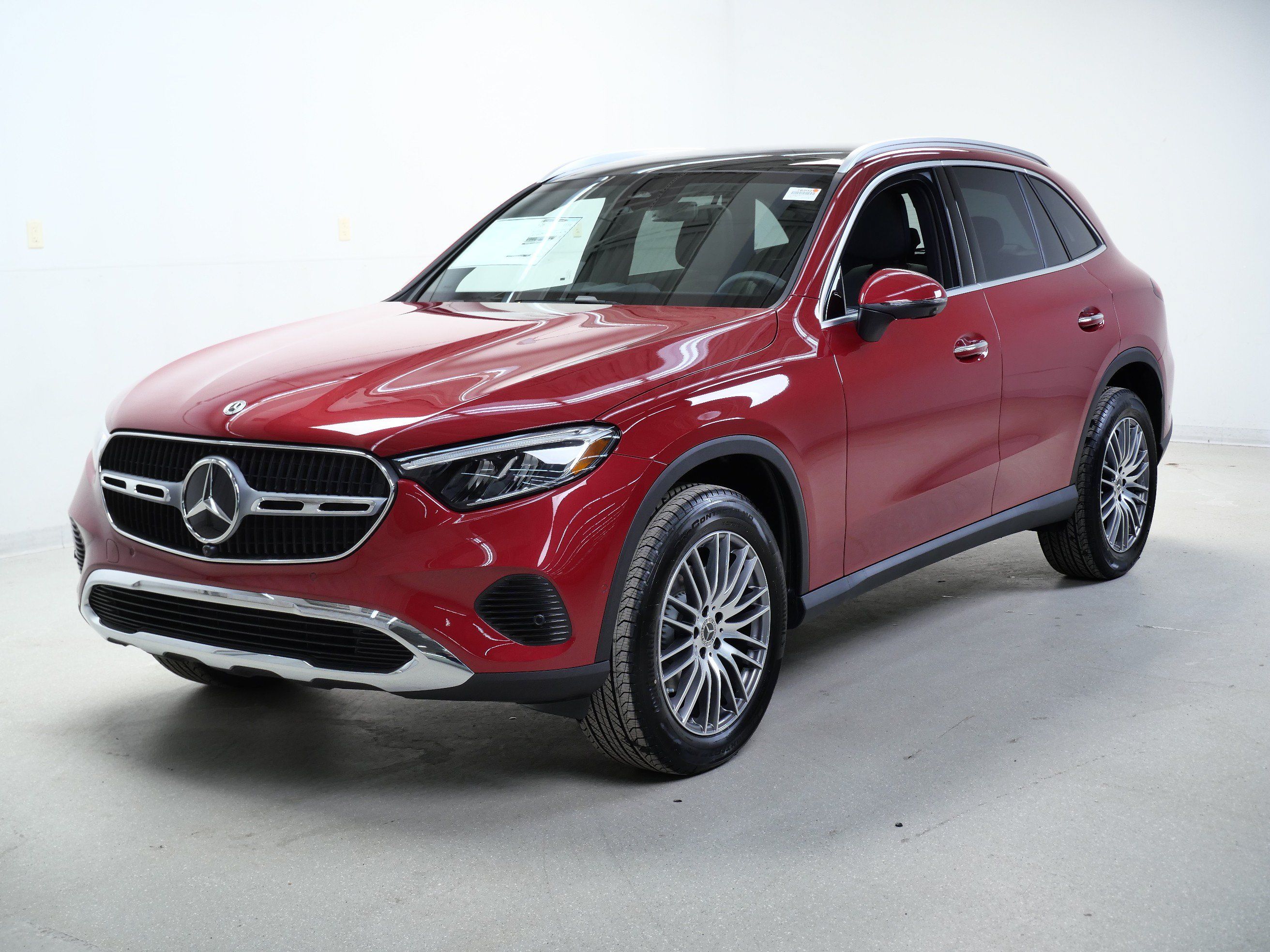 New 2026 Mercedes-Benz GLC 300 4MATIC image 4
