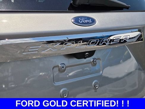 Certified 2022 Ford Explorer Limited w/ Equipment Group 301A RWD image 16