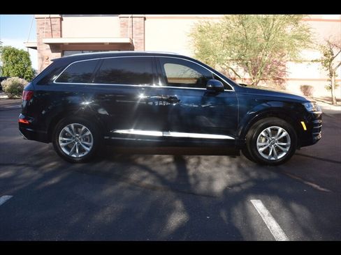 Used 2017 Audi Q7 2.0T Premium AWD/4WD image 1