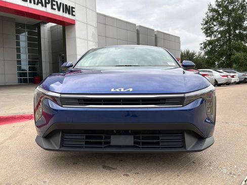 Used 2025 Kia K4 FWD image 3
