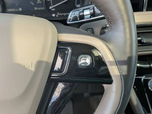 Used 2020 Lincoln Corsair Reserve w/ Elements Package AWD/4WD image 17