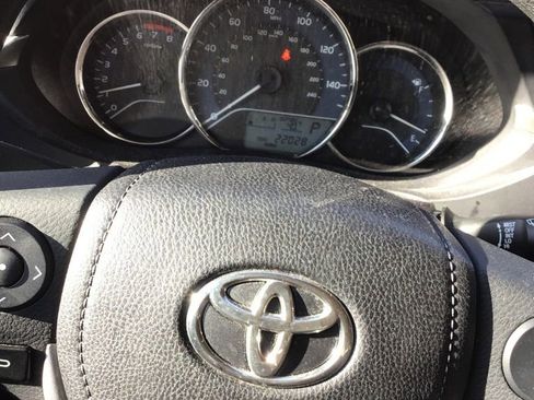Used 2016 Toyota Corolla LE image 7