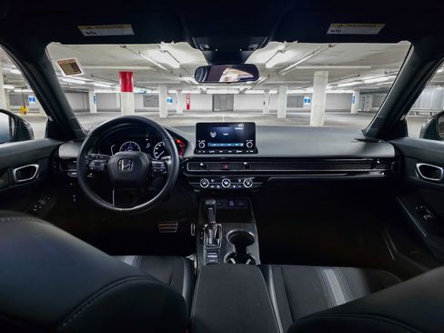 Certified 2024 Honda Civic Sport image 3