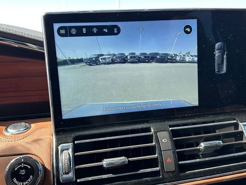 Used 2022 Lincoln Navigator Reserve image 36