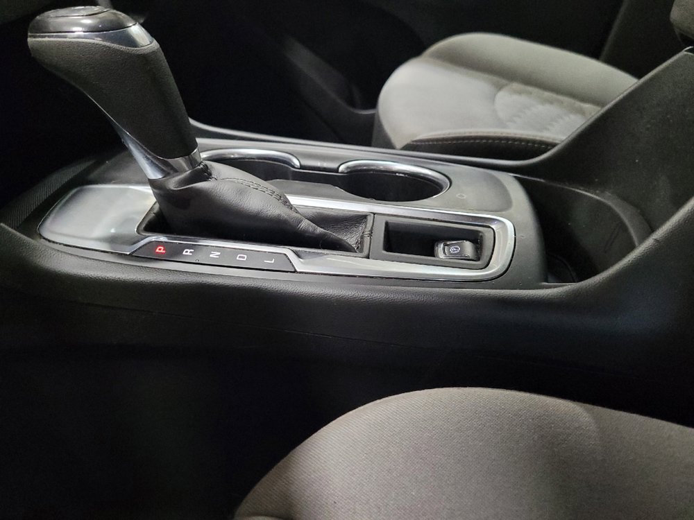 Used 2019 Chevrolet Equinox LS w/ LS Convenience Package FWD image 26