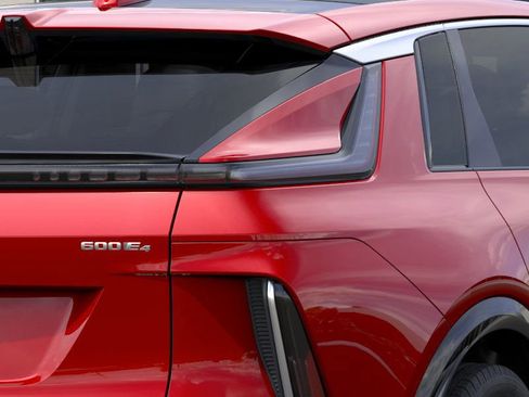 New 2025 Cadillac Lyriq Luxury image 46