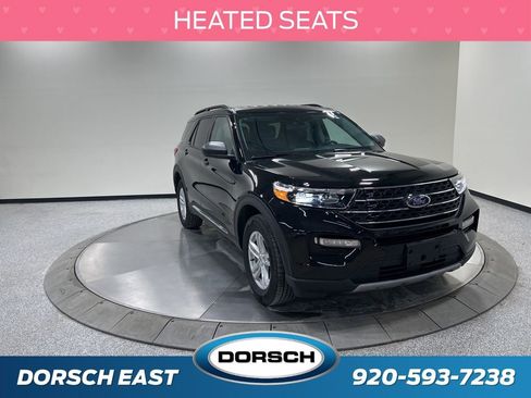 Certified 2023 Ford Explorer XLT w/ Equipment Group 202A image 4