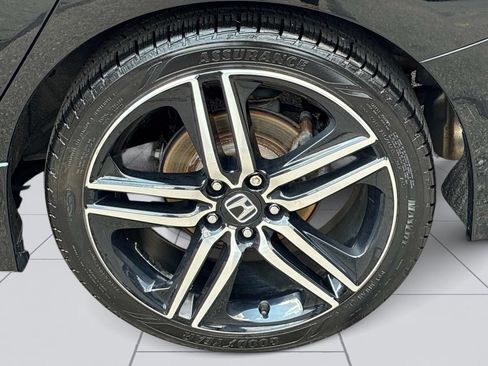 Used 2017 Honda Accord Sport Special Edition image 11