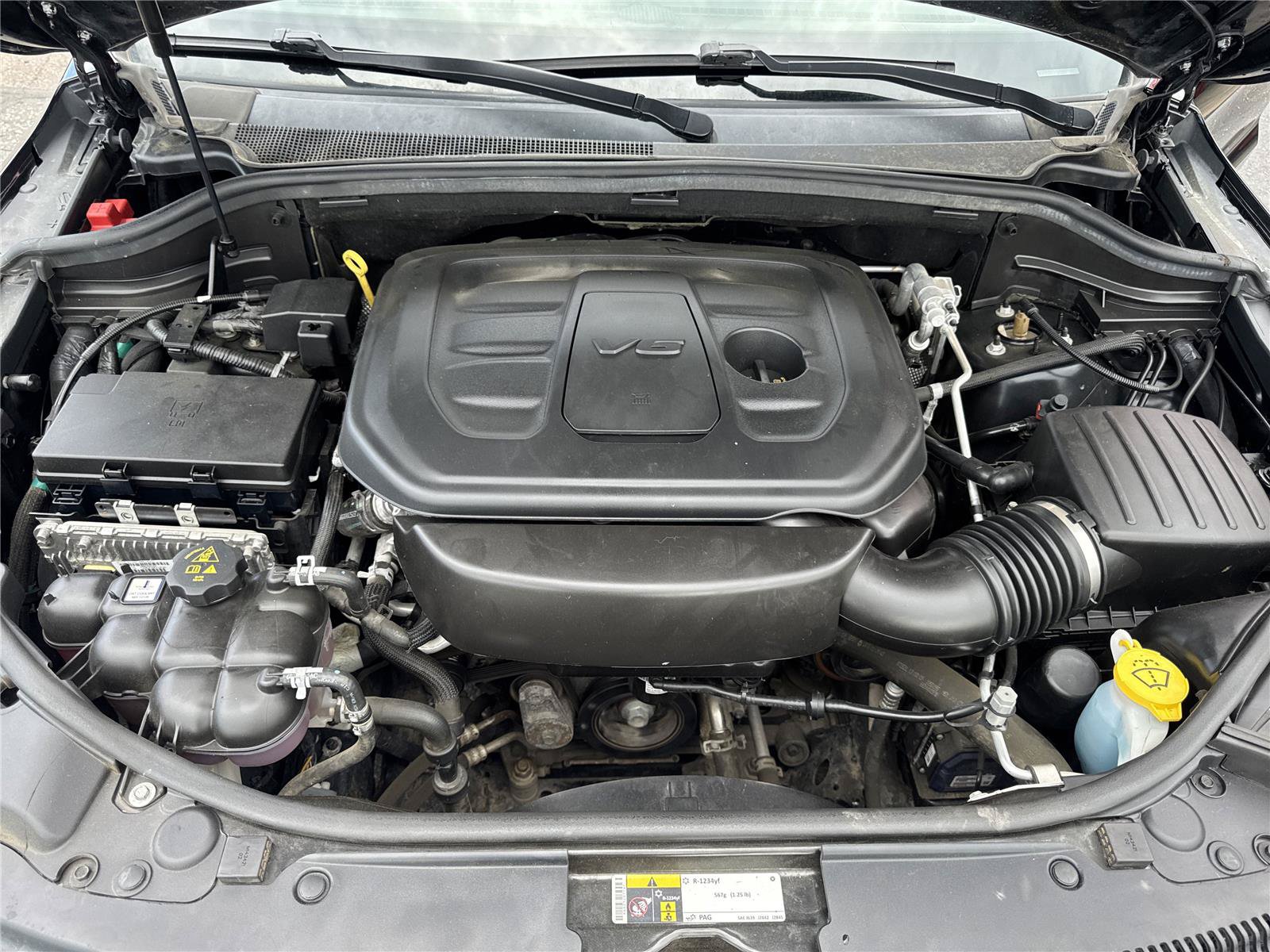 Used 2020 Jeep Grand Cherokee Overland AWD/4WD image 11