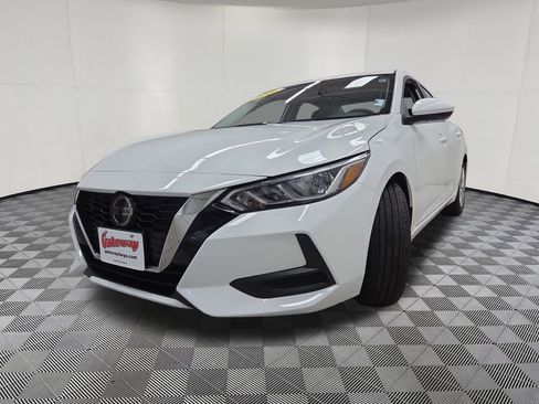 Used 2023 Nissan Sentra S FWD image 5