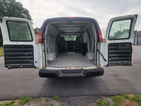 Used 2007 Chevrolet Express 1500 RWD image 20