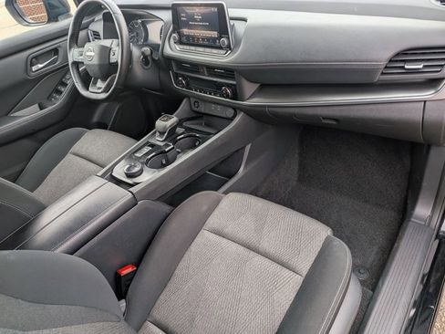 Used 2025 Nissan Rogue SV AWD/4WD image 21