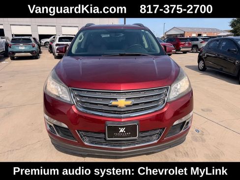 Used 2017 Chevrolet Traverse LT FWD image 7