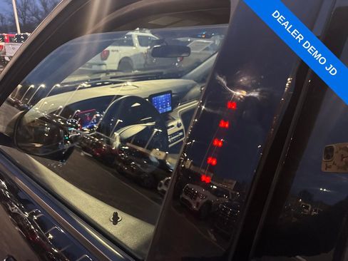 Used 2023 Ford Explorer XLT w/ Equipment Group 202A image 23