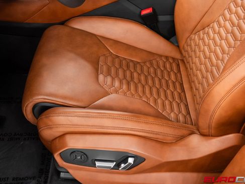 Used 2019 Lamborghini Urus image 40