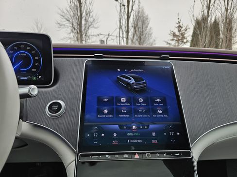 Certified 2023 Mercedes-Benz EQS 450+ 4MATIC SUV image 39