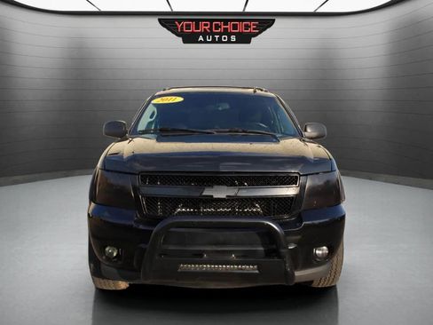 Used 2011 Chevrolet Avalanche LS image 8