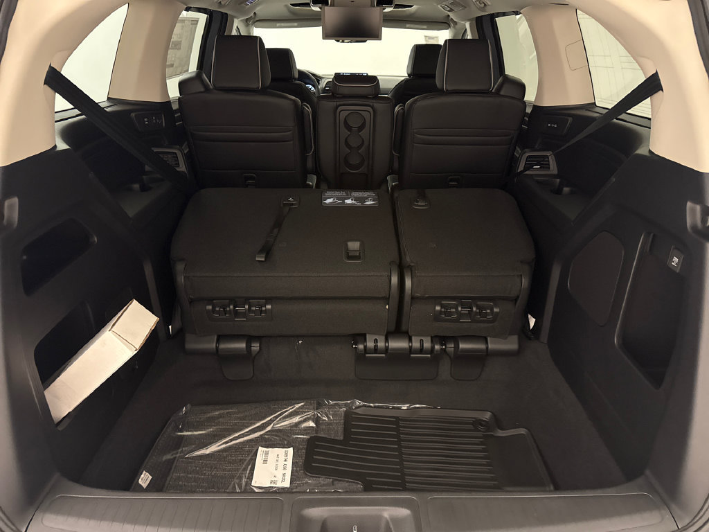 New 2027 Honda Odyssey Elite image 11