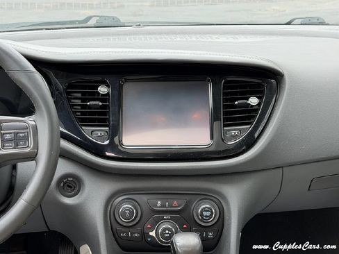 Used 2013 Dodge Dart Limited w/ Premium Group FWD image 18