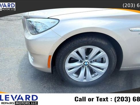 Used 2012 BMW 535i xDrive AWD/4WD image 9