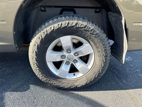 Used 2013 RAM 1500 ST w/ SXT Appearance Group image 24