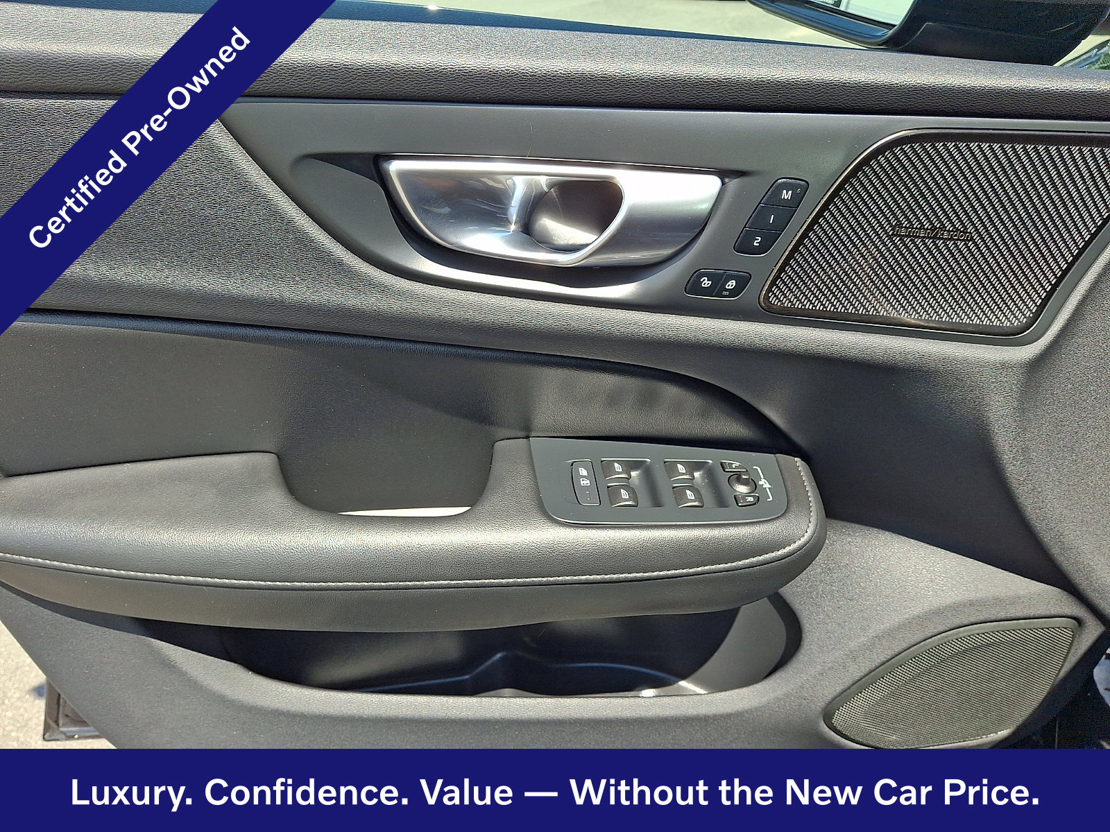 Certified 2025 Volvo S60 B5 Plus AWD/4WD image 13