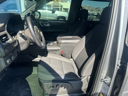 Used 2022 Chevrolet Suburban LS w/ Max Trailering Package AWD/4WD image 5