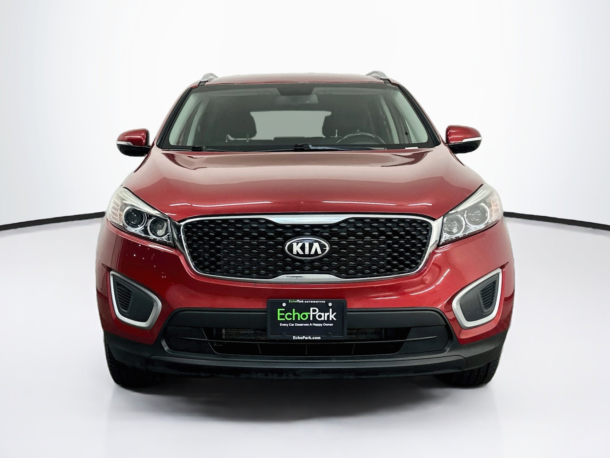 Used 2018 Kia Sorento FWD image 2