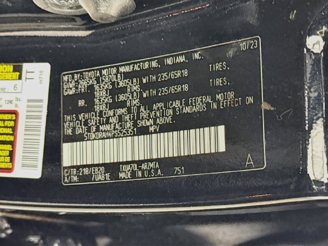Used 2023 Toyota Highlander XLE FWD image 33