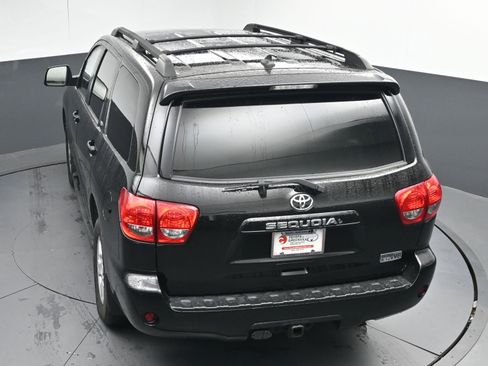 Used 2017 Toyota Sequoia SR5 image 37