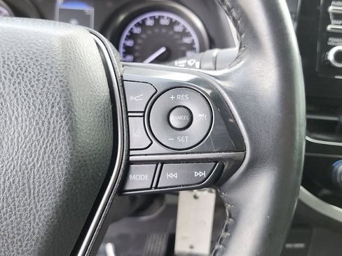Used 2021 Toyota Camry SE FWD image 29