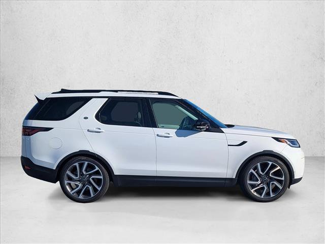 Used 2024 Land Rover Discovery S AWD/4WD image 4