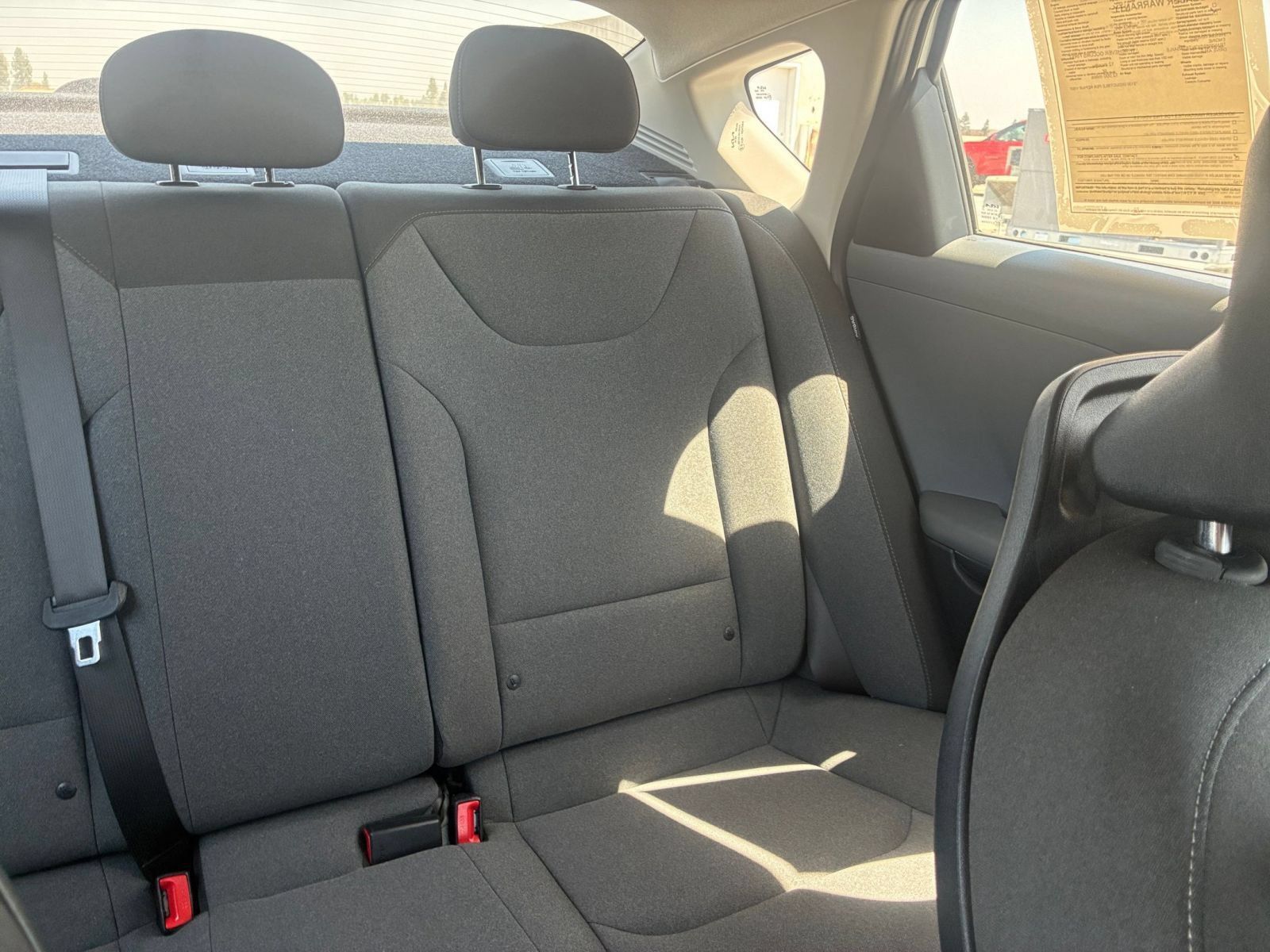Used 2025 Kia K4 FWD image 36
