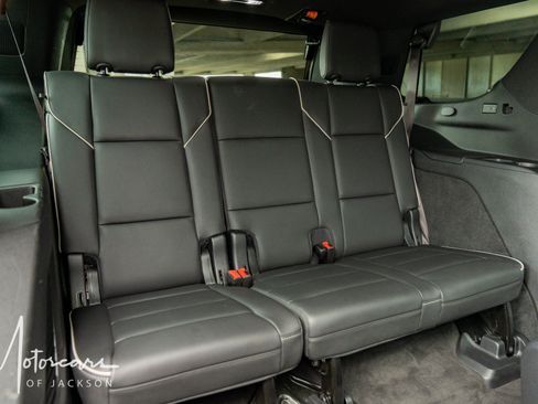Used 2021 Cadillac Escalade Sport w/ Driver Assist Tech Package AWD/4WD image 21