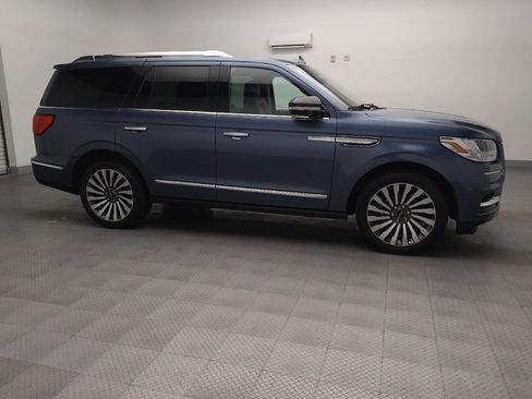 Used 2018 Lincoln Navigator Reserve w/ Technology Package image 11