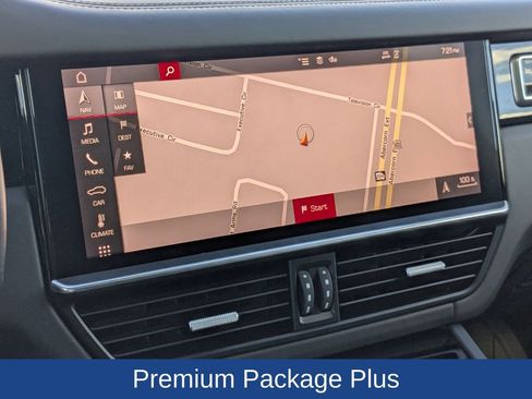 Used 2021 Porsche Cayenne GTS w/ Premium Package Plus image 23