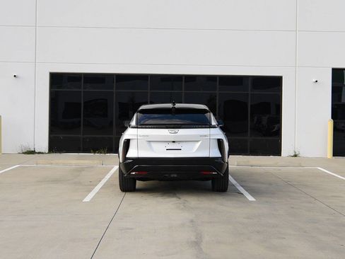 Used 2025 Cadillac Lyriq Sport w/ LPO, Floor Liner Package image 8