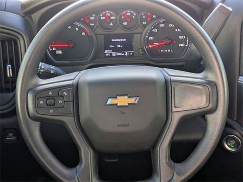 Used 2025 Chevrolet Silverado 2500 W/T w/ WT Convenience Package image 9