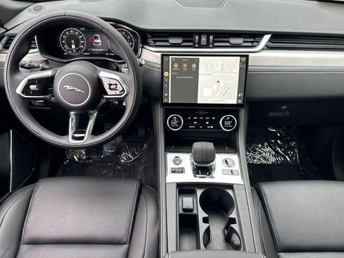 New 2025 Jaguar F-PACE R-Dynamic S AWD/4WD image 14